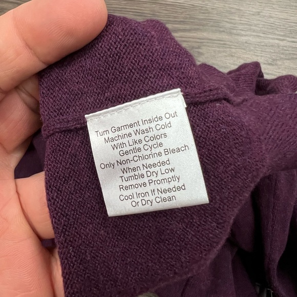 Jos A Bank Travelers Merlot Purple 1/4 Zip Pullover Sweater L - Picture 4 of 4